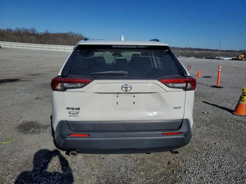 2019 TOYOTA RAV4   