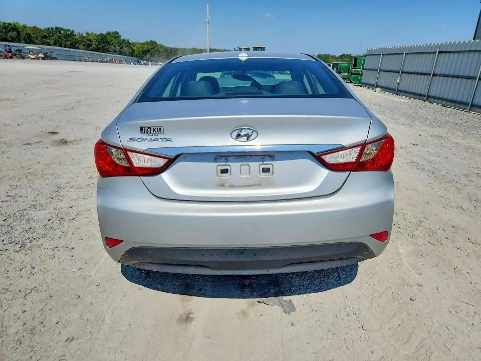 2014 HYUNDAI SONATA GLS  