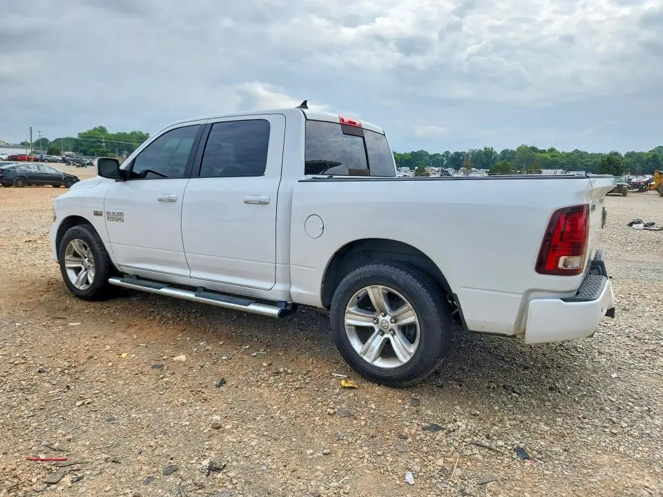 2018 RAM 1500 SPORT  