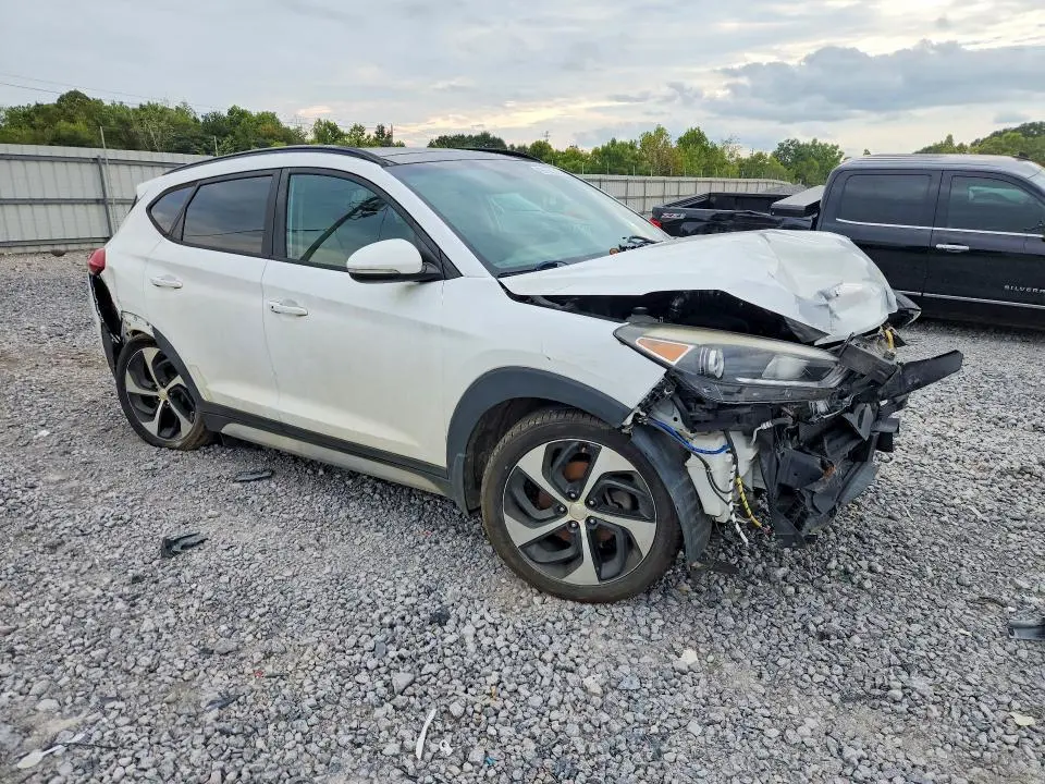 2018 HYUNDAI TUCSON VALUE  