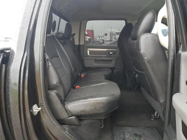 2017 RAM 1500 SLT  