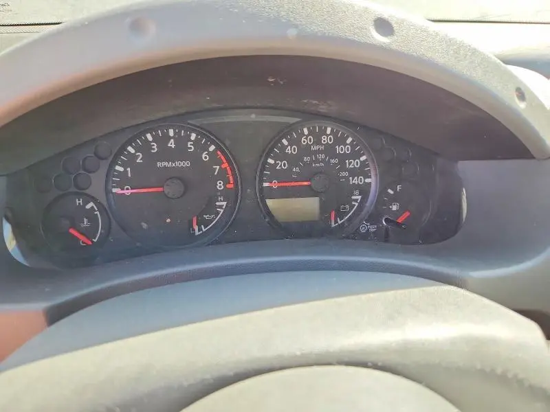 2010 NISSAN FRONTIER SE V6  