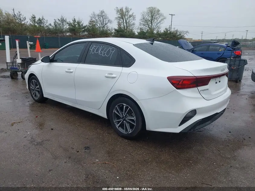 2022 KIA FORTE LXS
