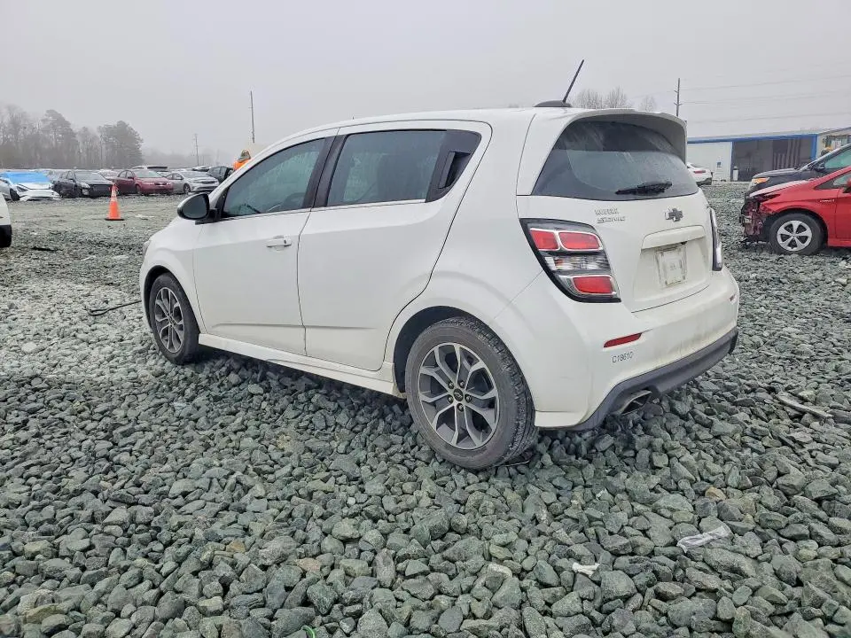 2019 CHEVROLET SONIC LT  