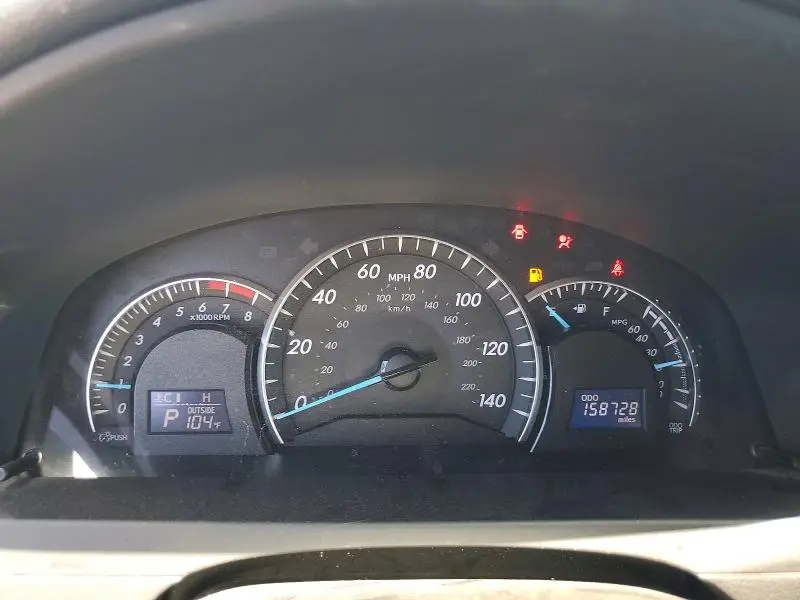 2012 TOYOTA CAMRY XLE  