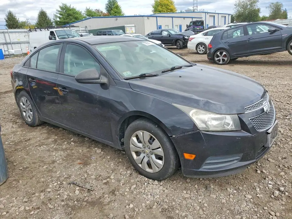 2013 CHEVROLET CRUZE LS  