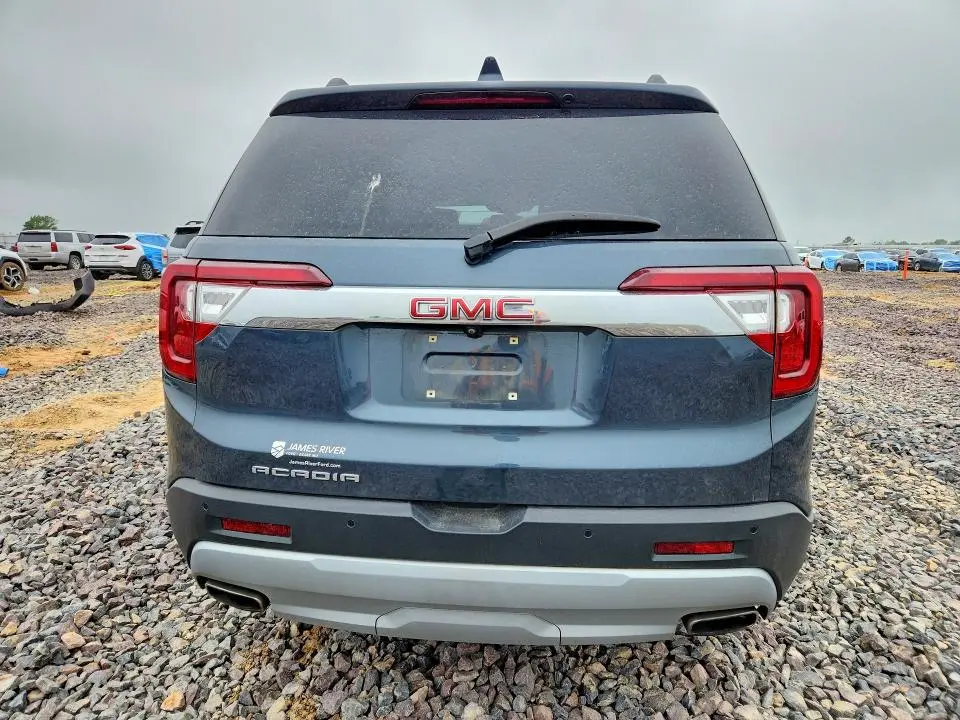 2020 GMC ACADIA SLT  