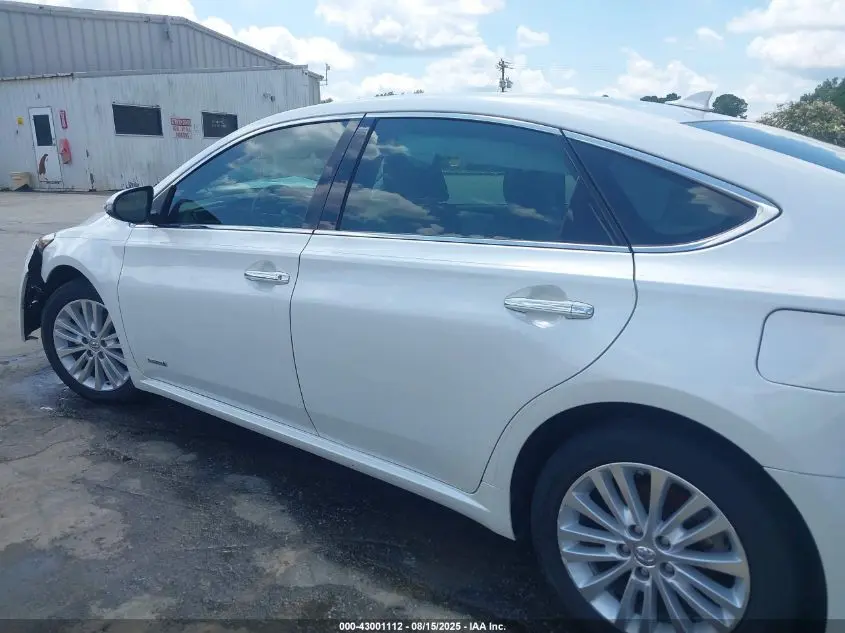 2015 TOYOTA AVALON HYBRID LIMITED