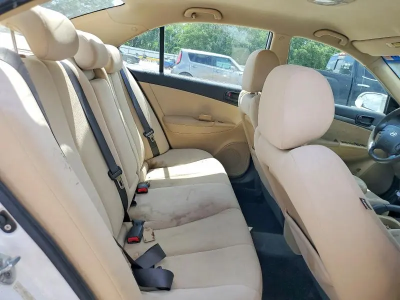 2010 HYUNDAI SONATA GLS  