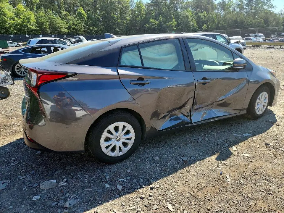 2022 TOYOTA PRIUS L ECO  