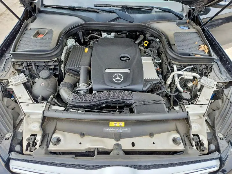 2019 MERCEDES-BENZ GLC 300  