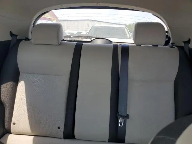 2011 NISSAN JUKE S  