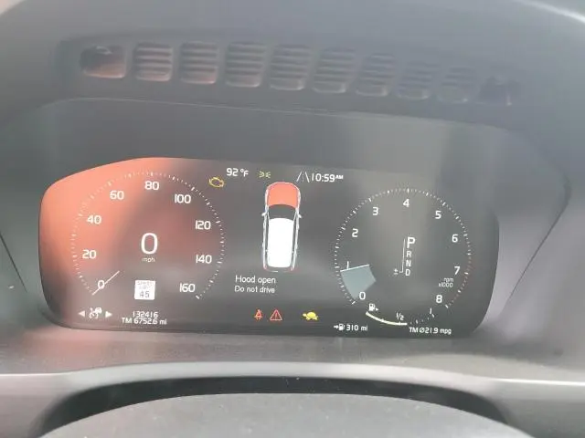 2019 VOLVO XC90 T6 MOMENTUM  