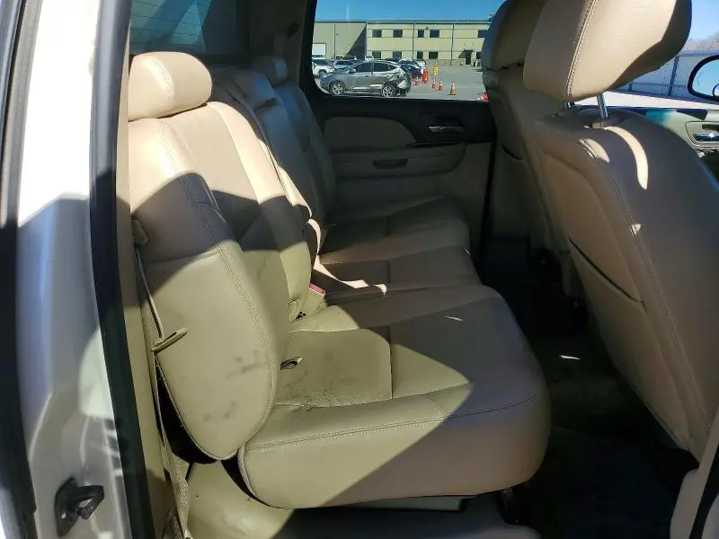 2013 CHEVROLET AVALANCHE LTZ  