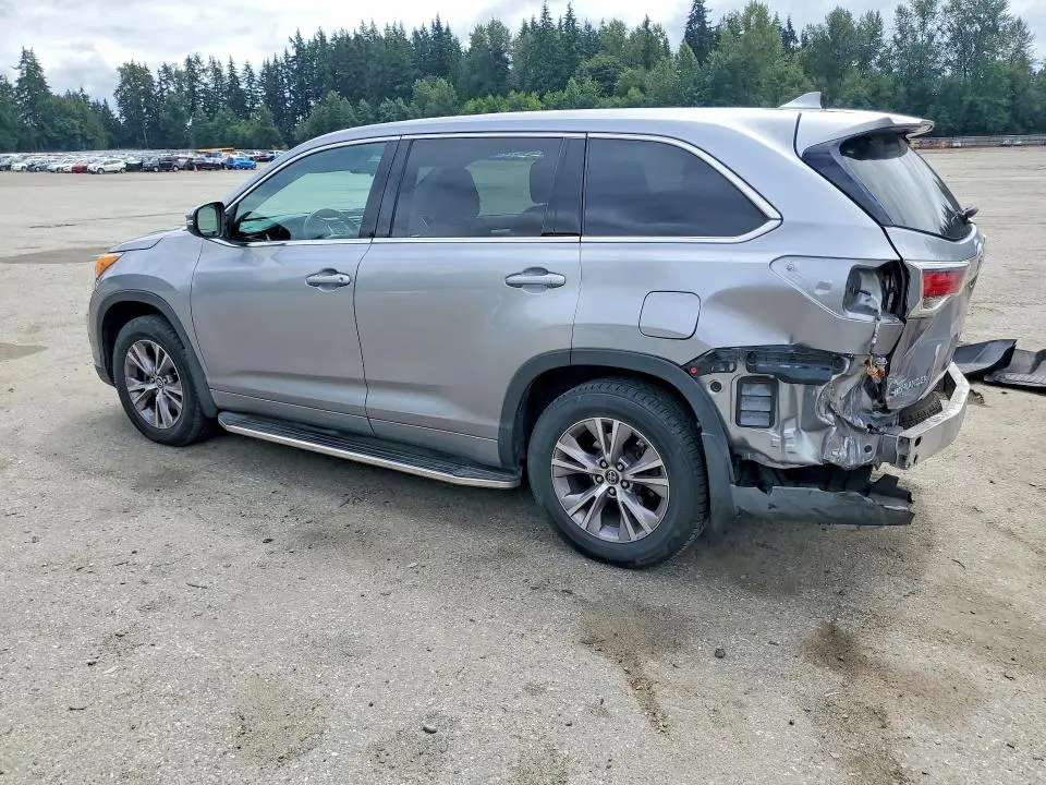 2016 TOYOTA HIGHLANDER LE PLUS  
