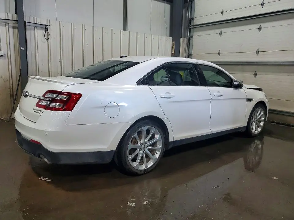 2015 FORD TAURUS LIMITED  
