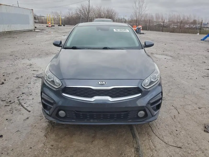 2021 KIA FORTE FE  