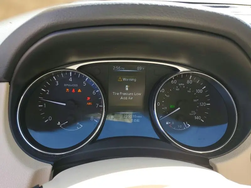 2015 NISSAN ROGUE SL  