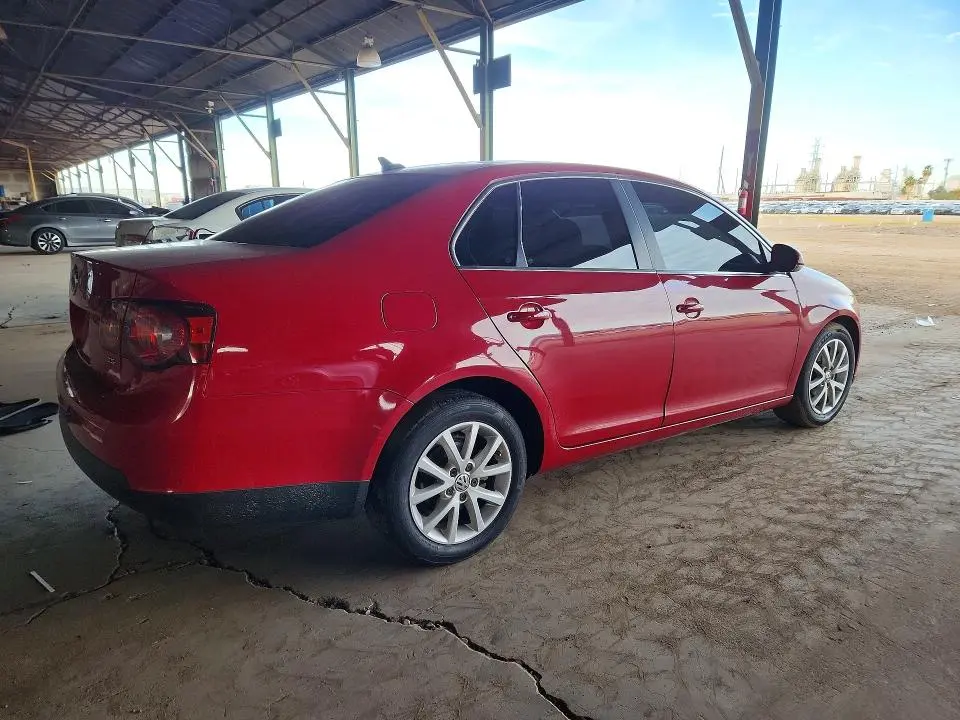 2010 VOLKSWAGEN JETTA SE  