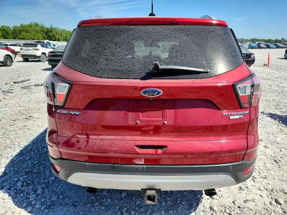 2017 FORD ESCAPE TITANIUM  