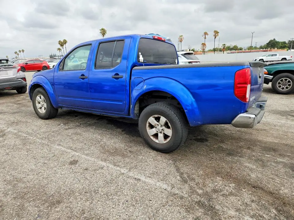 2013 NISSAN FRONTIER S  