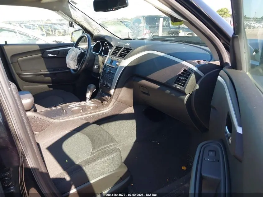 2012 CHEVROLET TRAVERSE 1LT