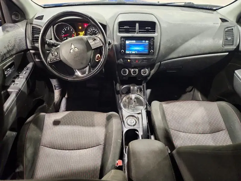 2017 MITSUBISHI RVR SE  