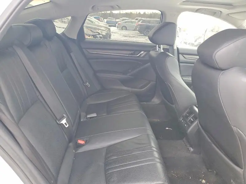 2020 HONDA ACCORD TOURING  