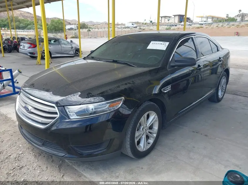 2018 FORD TAURUS SE