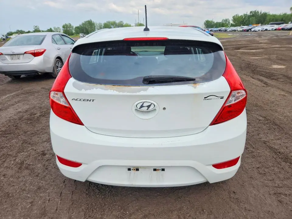 2014 HYUNDAI ACCENT GLS  