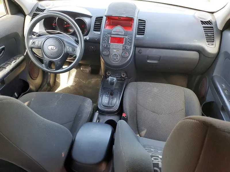 2010 KIA SOUL +  