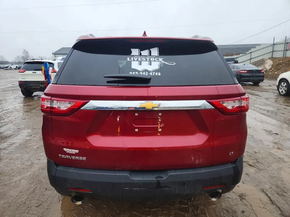 2018 CHEVROLET TRAVERSE LT  