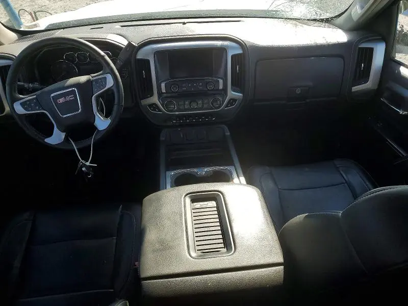 2018 GMC SIERRA K1500 SLT  