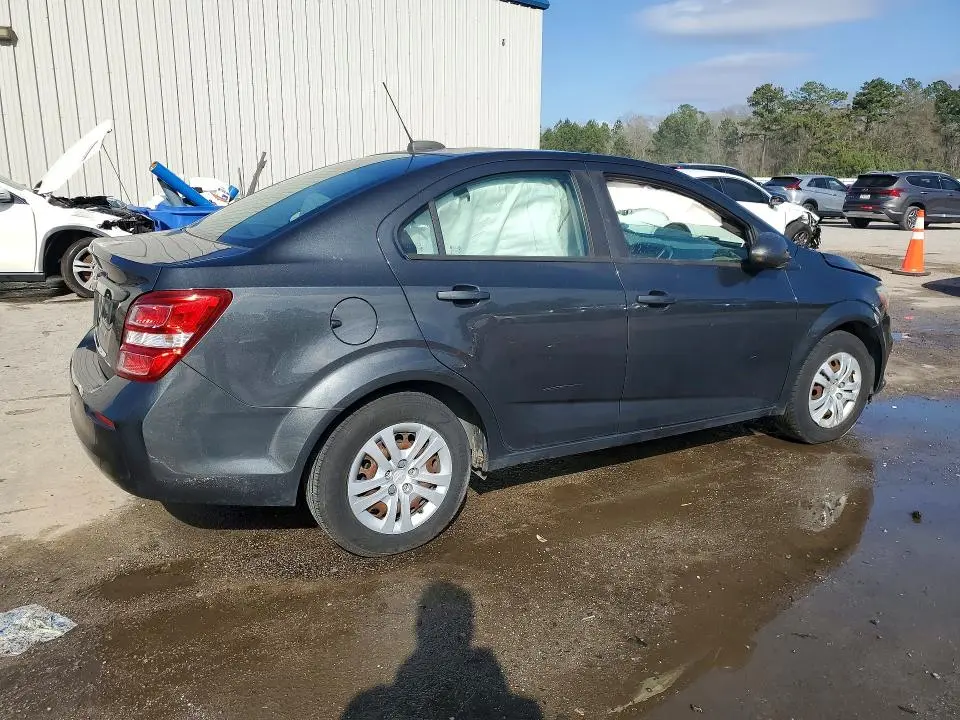 2018 CHEVROLET SONIC LS  