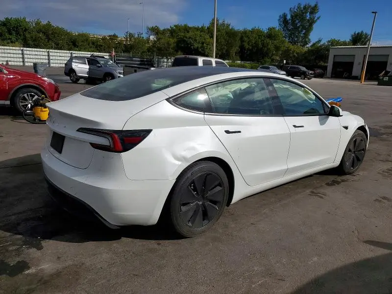 2024 TESLA MODEL 3   