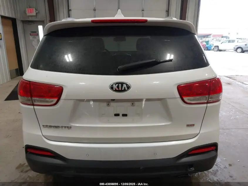 2017 KIA SORENTO 2.4L LX