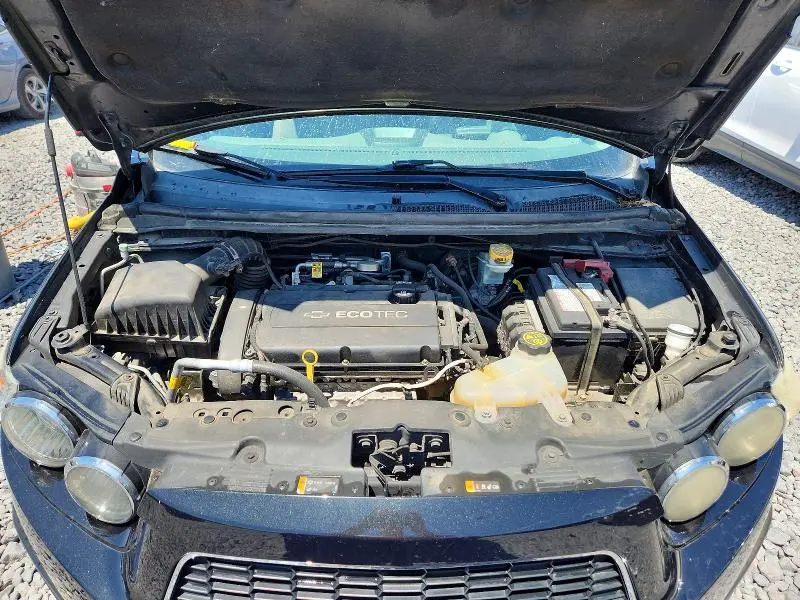 2015 CHEVROLET SONIC LT  