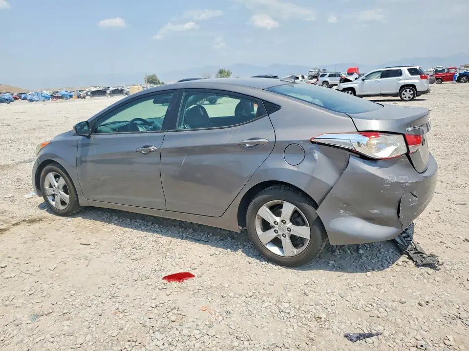 2013 HYUNDAI ELANTRA GLS  