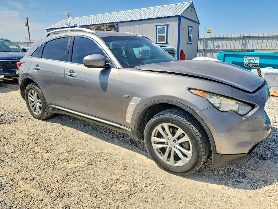 2010 INFINITI FX35 BASE  