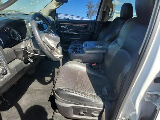 2016 RAM 1500 LARAMIE
