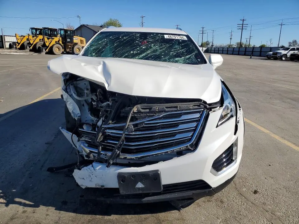 2017 CADILLAC XT5   