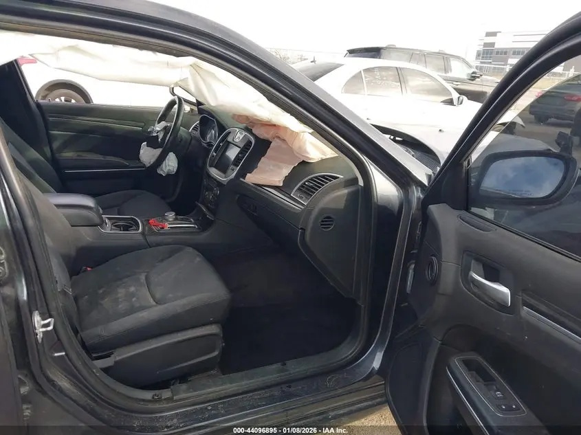 2018 CHRYSLER 300 TOURING