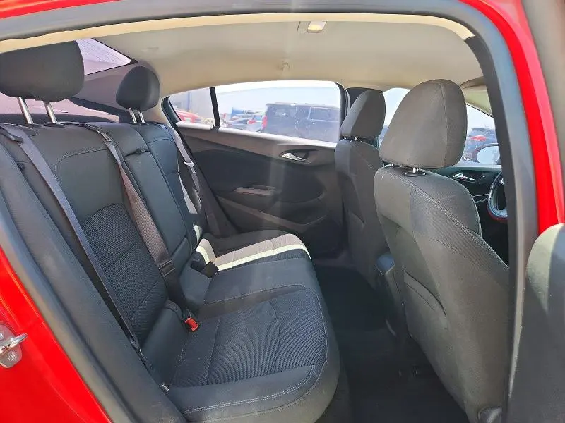 2016 CHEVROLET CRUZE LT  