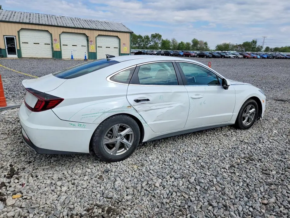 2020 HYUNDAI SONATA SE  