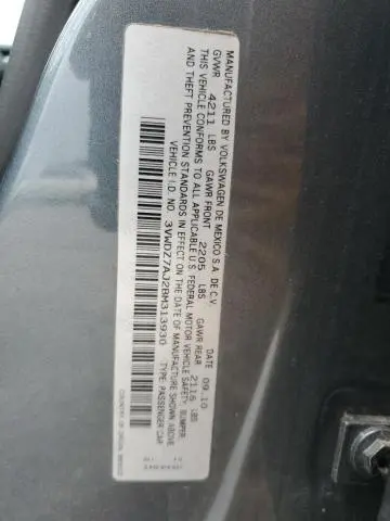 2011 VOLKSWAGEN JETTA SE  