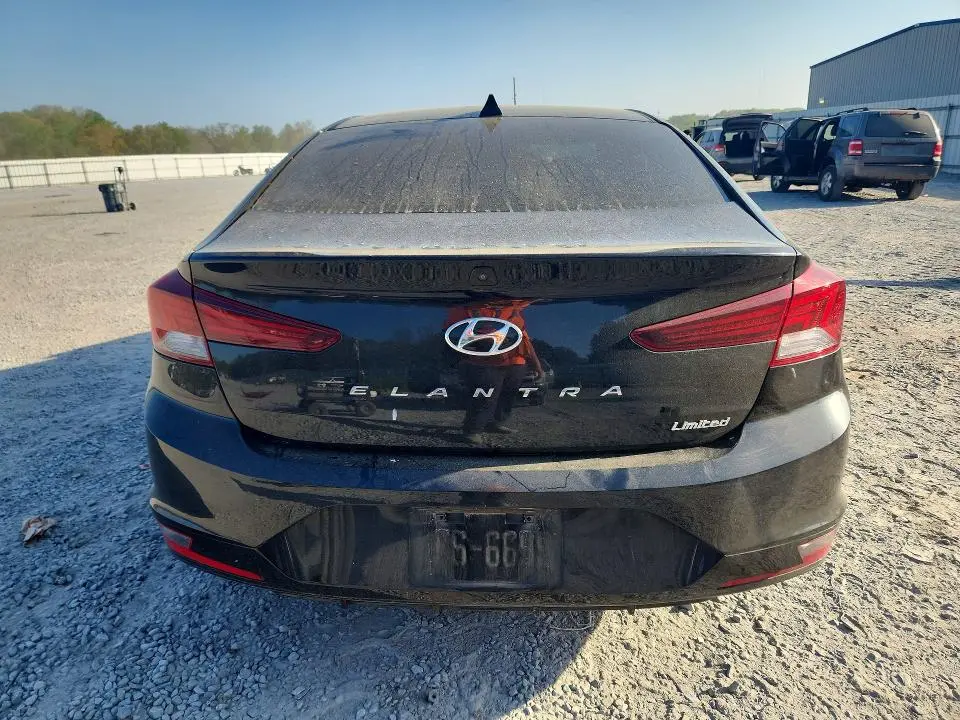 2019 HYUNDAI ELANTRA LIMITED  