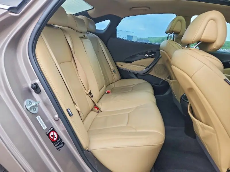 2013 HYUNDAI AZERA BASE  