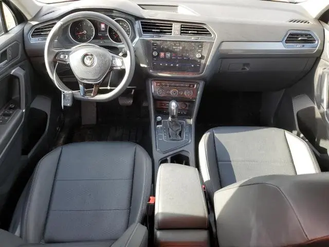 2020 VOLKSWAGEN TIGUAN SE  