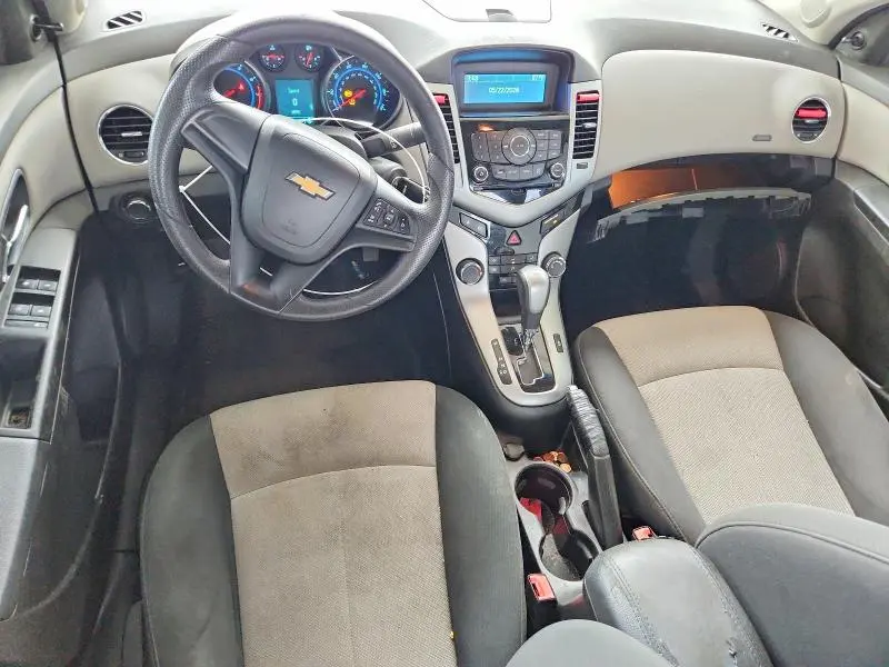 2011 CHEVROLET CRUZE LS  