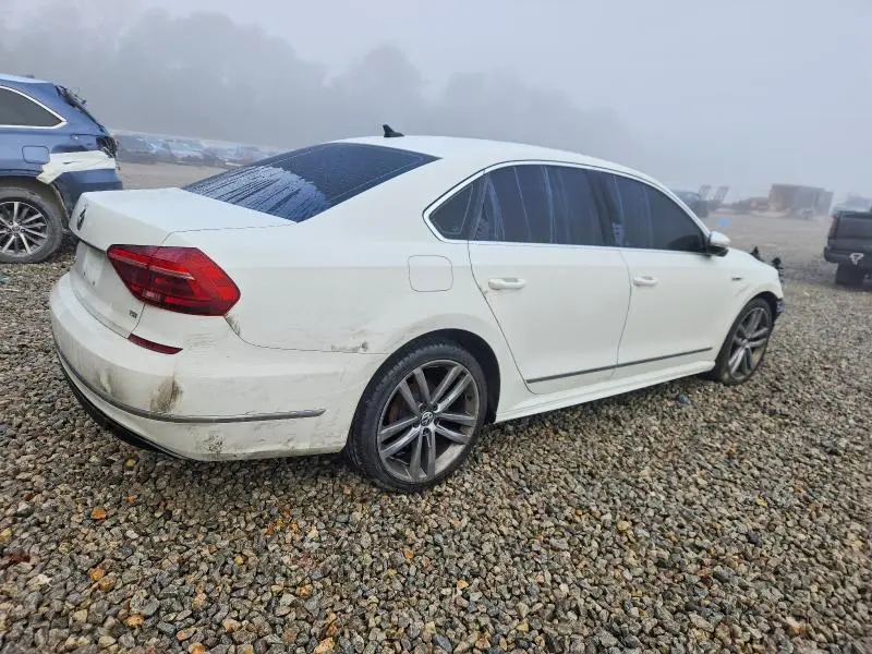 2017 VOLKSWAGEN PASSAT R-LINE  